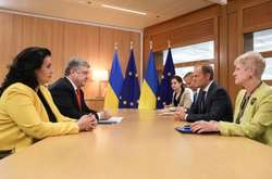 Порошенко впевнений, що ЄС у червні продовжить санкції проти Росії 