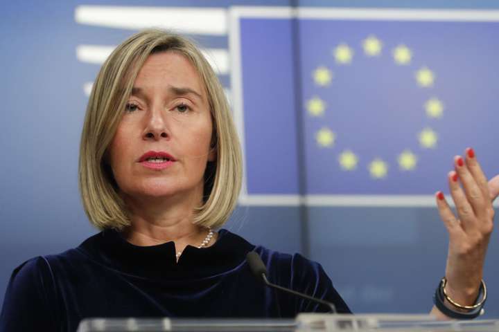 ЄС вивчить можливість введення санкцій через роздачу паспортів на Донбасі - Могеріні 