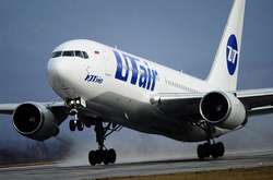 Літак Utair повернувся в московський аеропорт через проблеми з шасі