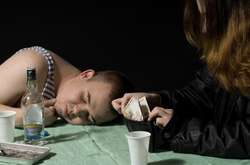 У Києві судитимуть групу клофелінщиків за пограбування