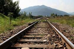«Укрзалізниця» хоче здати половину свої рейок на металобрухт?
