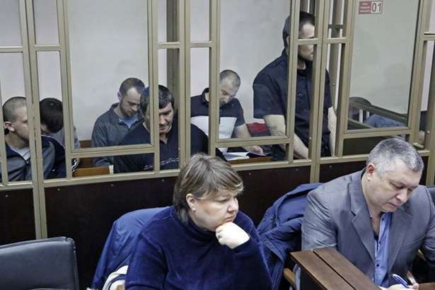 У Росії суд у закритому режимі розглядає продовження арешту кримськотатарським активістам