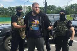 У Глевасі правоохоронці затримали засудженого за вбивство чоловіка