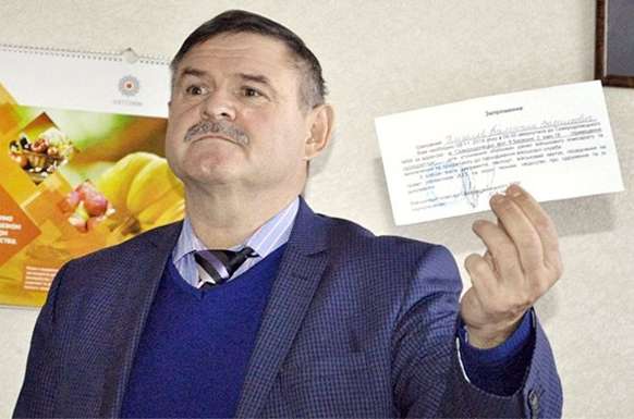 <div class="post-item__photo-author">Валентин Казаков</div> - Мер Сєвєродонецька поновився на посаді учетверте