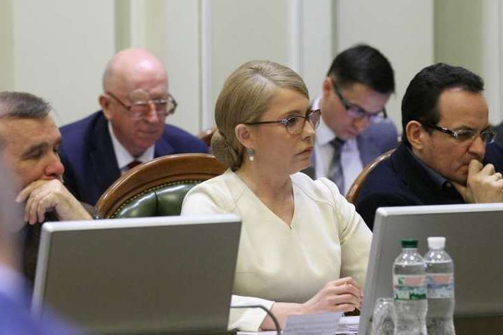 Тимошенко - прем'єр? Соціологи з'ясували, кого хочуть бачити на чолі уряду при новому президентові