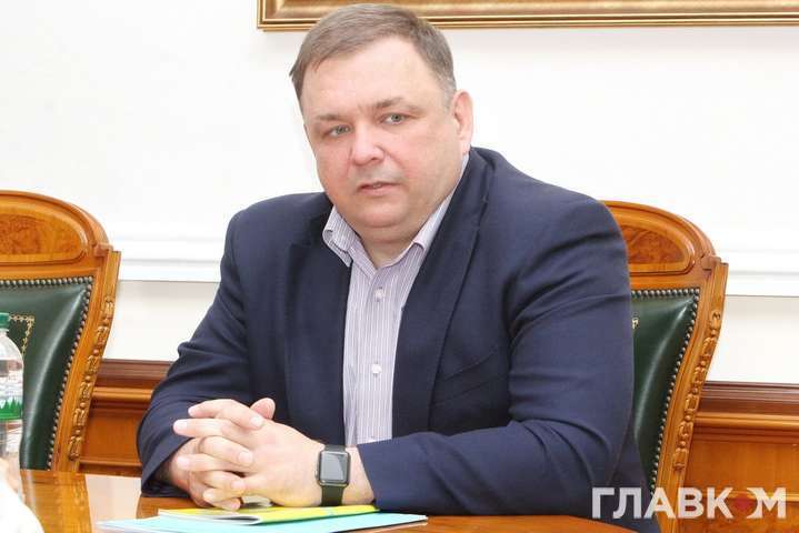 Шевчук назвав своє звільнення з Конституційного суду рейдерським захопленням