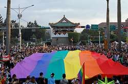 Тайвань першим в Азії узаконив одностатеві шлюби