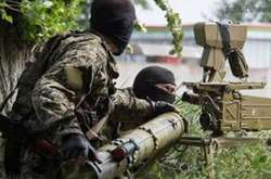 Бойовики на Донбасі не припиняють обстріли позицій українських військових