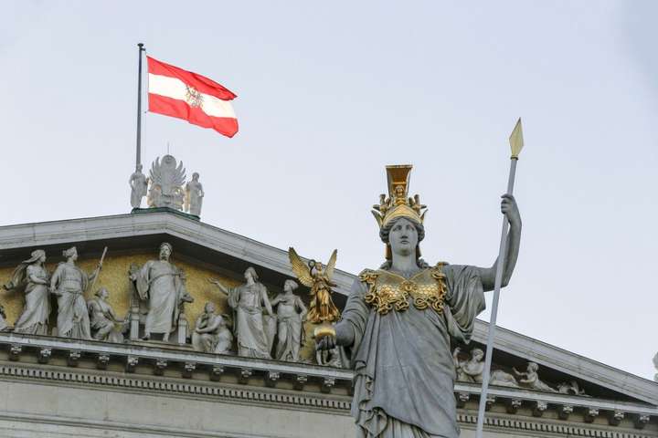 «Плівки Штрахе»: президент Австрії підтримав перевибори до парламенту