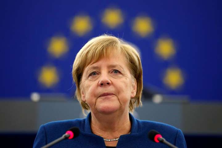 Ангела Меркель: Наша политическая сила не соответствует нашим экономическим возможностям