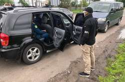 На Львівщині СБУ затримала на хабарі працівників митного посту «Угринів» (фото)