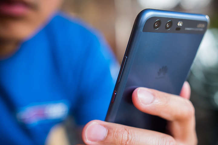 Смартфони Huawei залишаться без Android і сервісів Google - ЗМІ
