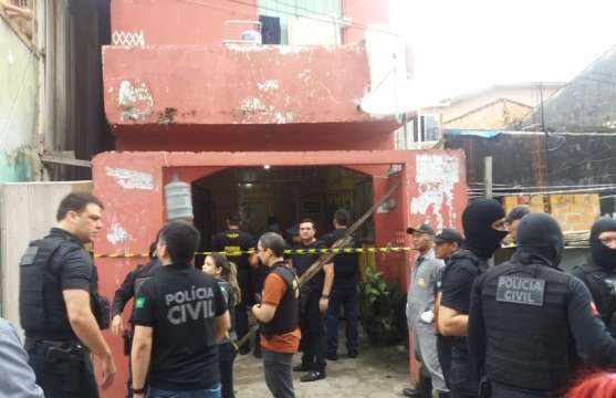 В барі у Бразилії розстріляли 11 людей