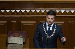 Зеленський закликав Кабінет міністрів піти у відставку