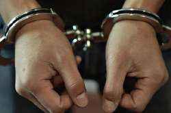 Двоє відволікали, третій грабував: на залізничному вокзалі затримали злодія