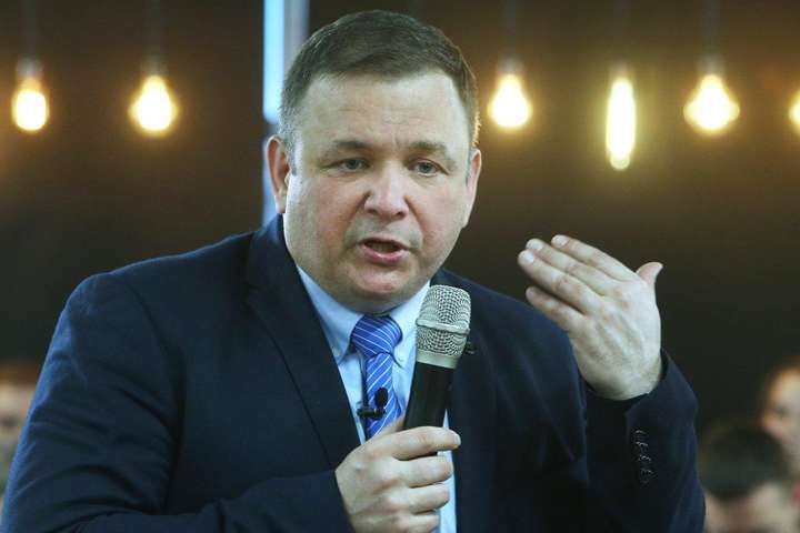 Екс-голова Конституційного суду Шевчук вирішив оскаржити своє звільнення