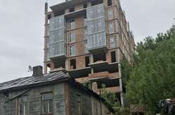 На історичній Батиєвій горі на ділянці нардепа від БПП будують висотку (фото)