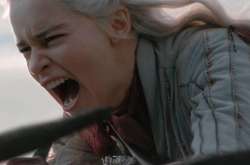 Эмилия Кларк боялась, что Бейонсе разлюбит ее из-за Дейенерис