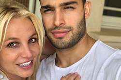 Бритни Спирс замечена на свидании с бойфрендом после выхода из рехаба