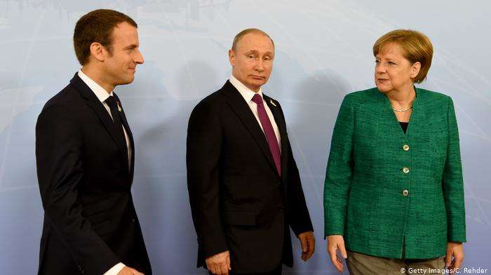Меркель та Макрон обговорили з Путіним втілення мінських угод