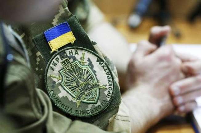 Військова прокуратура почала розслідувати взяття в полон вісьмох військових на Донбасі