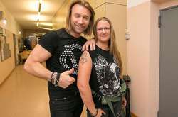 Фанатка Винника сделала тату с названием его песни 