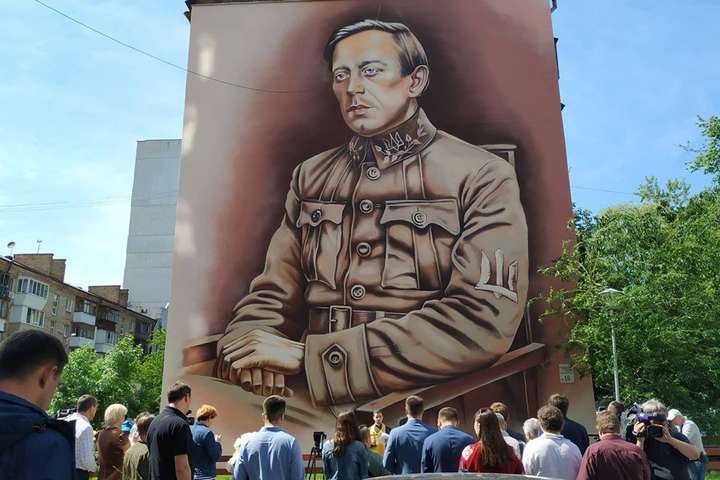 В Киеве посвятили мурал Симону Петлюре 