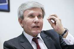 Зеленський перепризначив двох уповноважених, які працювали при Порошенку