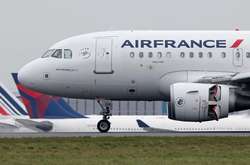 Інформація про те, що Air France призупинить польоти в Україну, не підтвердилась