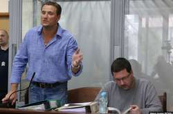 Екс-перекладачеві Гройсмана продовжили арешт