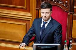 23 травня набув чинності указ Зеленського, який достроково припинив повноваження парламенту восьмого скликання