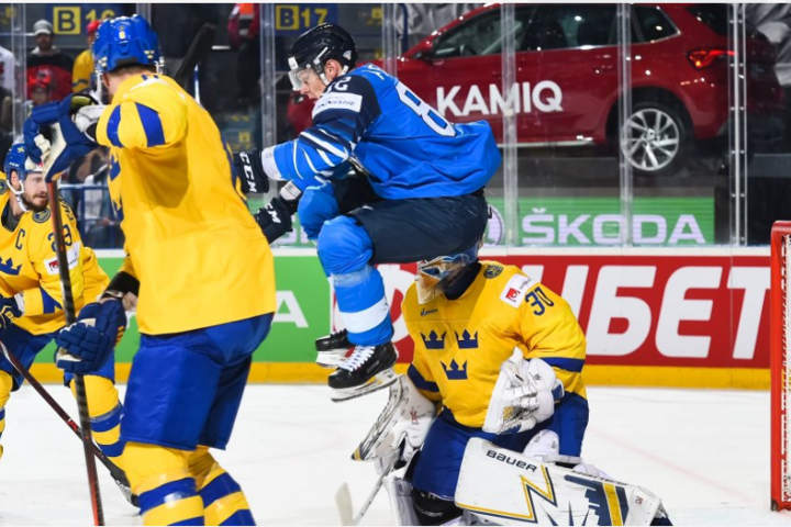 Фінляндія відігралася на заключних секундах, перемогла і зняла зі шведів чемпіонську корону