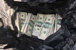 У народного депутата вимагали півмільйона доларів