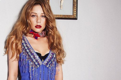 Тина Кароль в нижнем белье показала соблазнительное тело