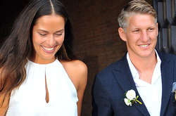 Екс-перша ракетка світу Іванович і футболіст Швайнштайгер чекають на другу дитину