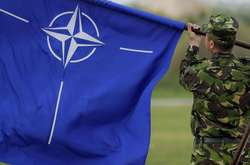НАТО закликає Росію повернути Україні моряків і військові кораблі