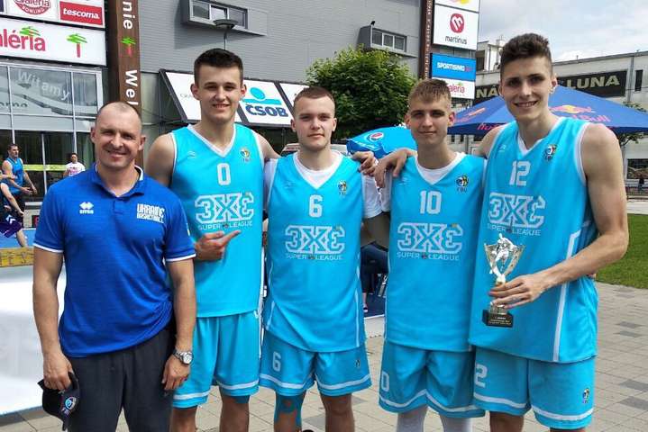 Збірна України U-18 виграла міжнародний турнір з баскетболу 3х3