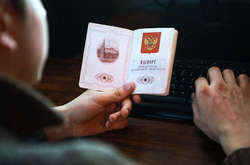«Добровільно міняти український або грузинський паспорт на російський – це невиліковний випадок»