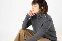 Японский бренд создал одежду из угля, которая самоочищается