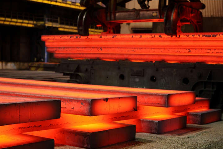 Світове виробництво сталі з початку року зросло на 4,8%