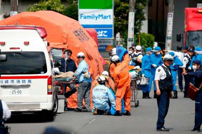 В Японии человек с ножом напал на школьников: 15 ранены, двое убиты