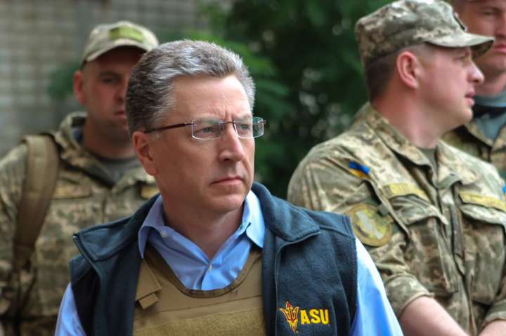 Волкер: США готові надати Україні летальну зброю для самозахисту
