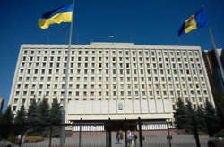 Центрвиборчком зареєстрував першого кандидата в депутати