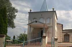 За добу на Київщині пограбували кілька церков: винесли старовинні ікони