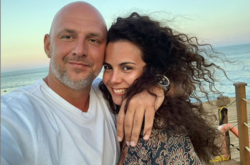 «Какая она у меня красивая»: Потап показал новые фото с Настей Каменских