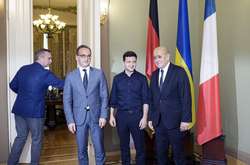Зеленський обговорив Мінський процес з главами МЗС Німеччини і Франції