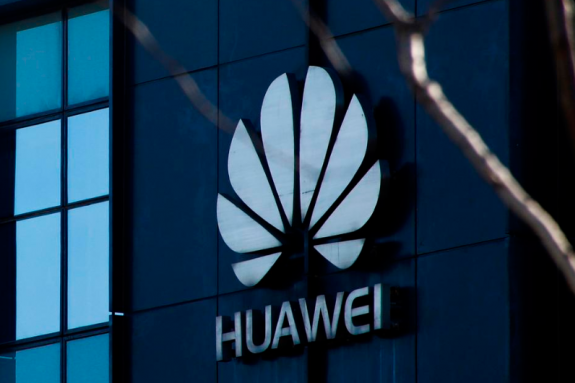 США закликали Канаду і союзників у Європі не використовувати техніку Huawei