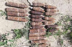 Відлуння війни: на Київщині знайдено майже 40 снарядів та мін (фото)