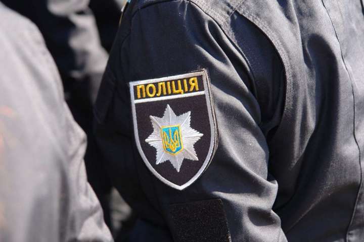 Поліцейських, які стріляли у дитину на Київщині, затримано
