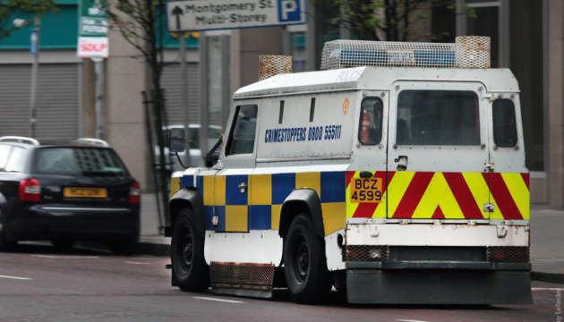 Бойовики у Північній Ірландії заклали бомбу під авто поліції